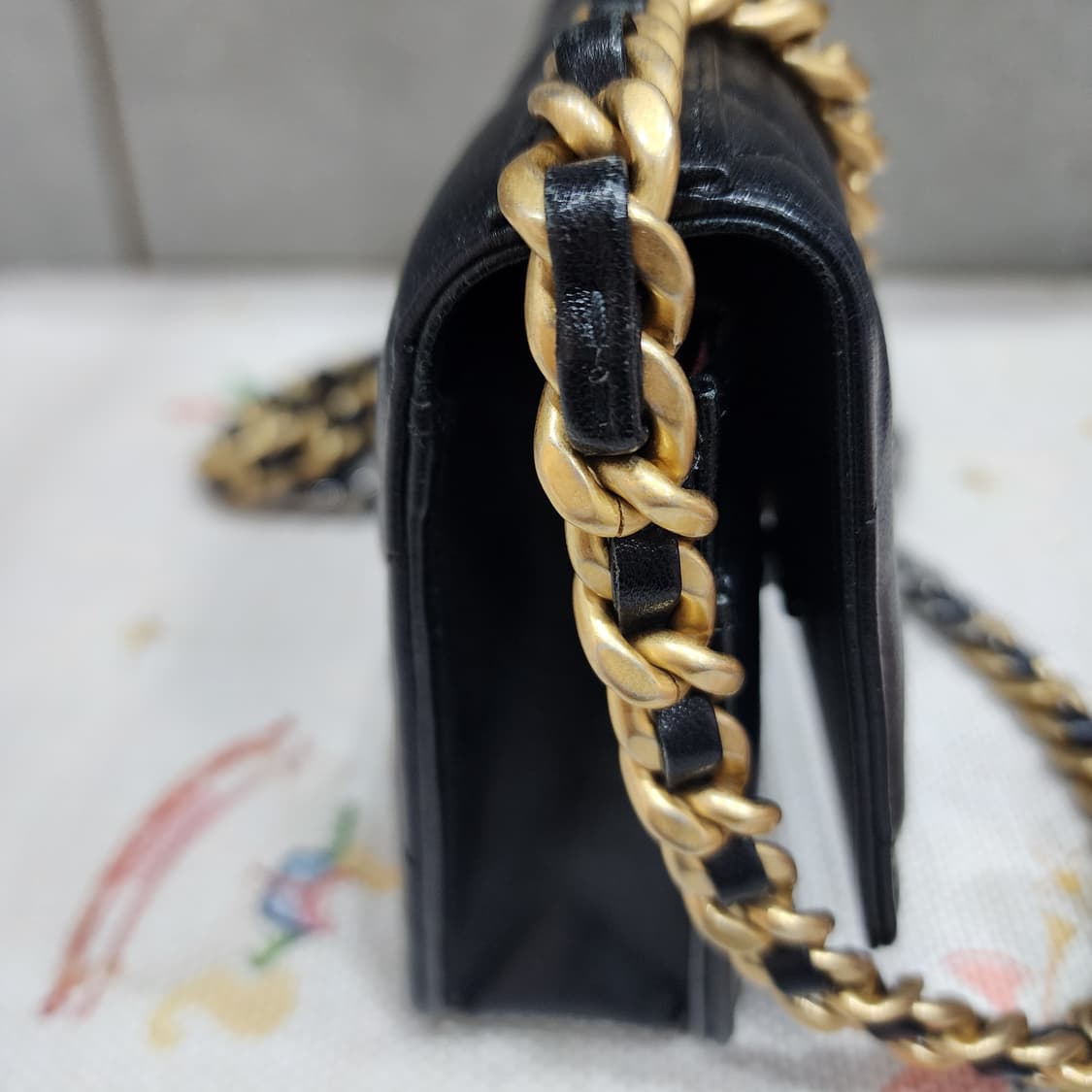 샤넬 19백 WOC 램스킨  내장칩 상품이미지7