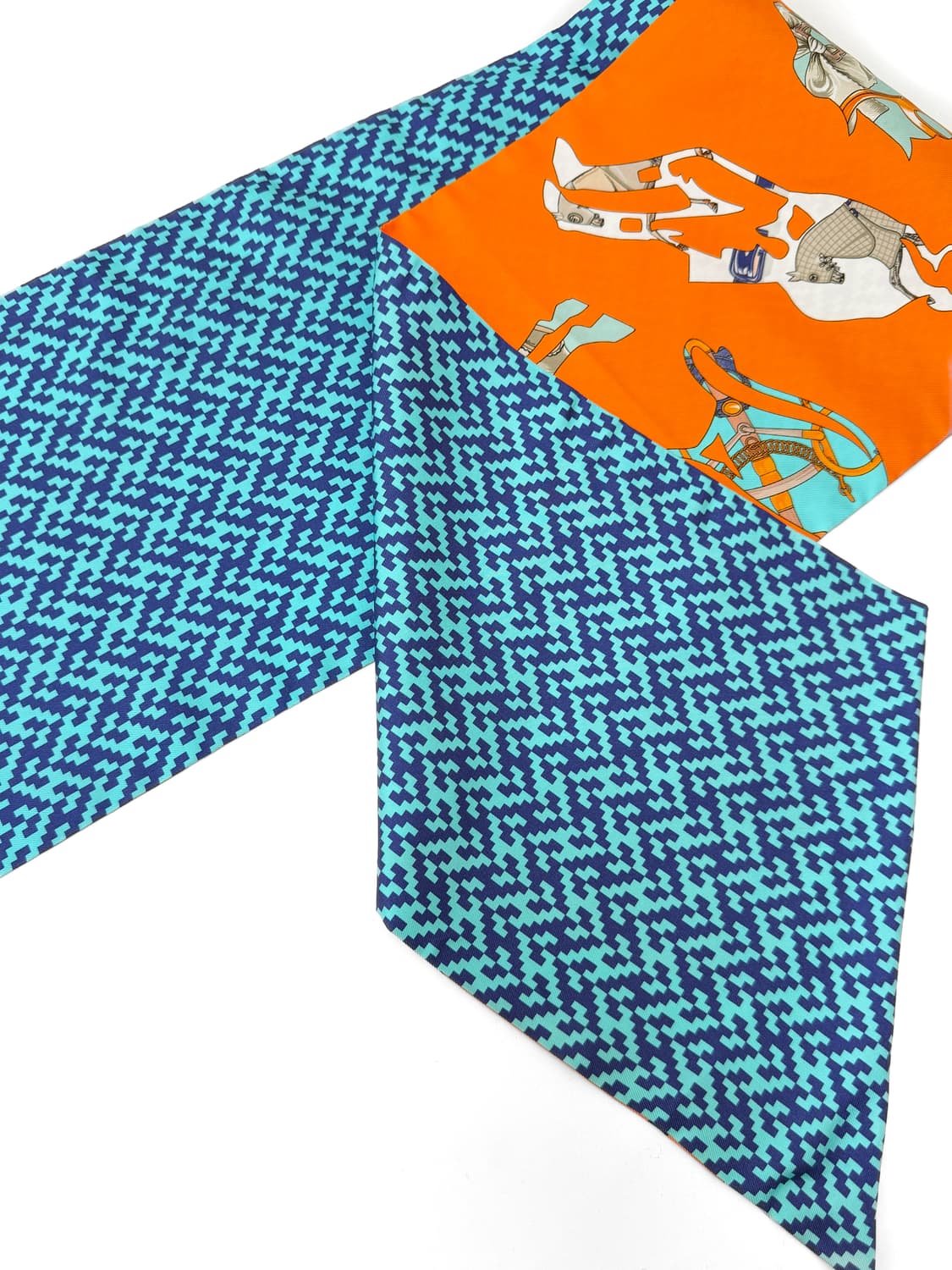 에르메스 맥시 트윌리 컷 스카프 상품이미지4