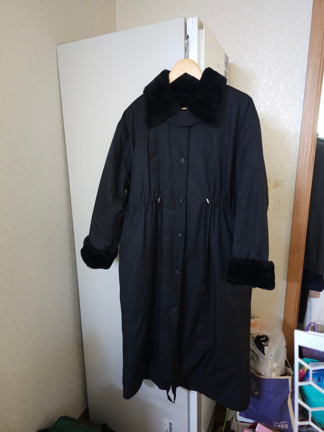 around110 퍼 롱 패딩 상품이미지1