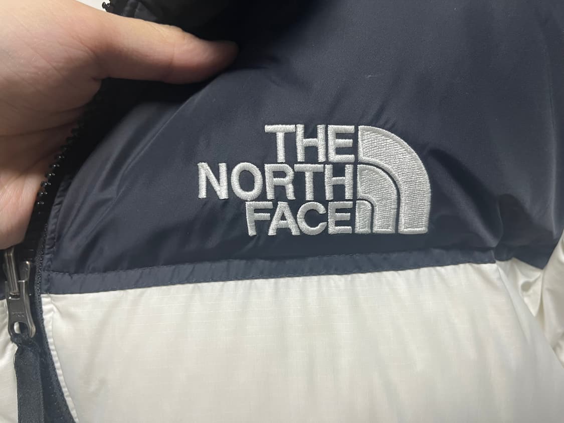 노스페이스 화이트 눕시 정품 상품이미지4