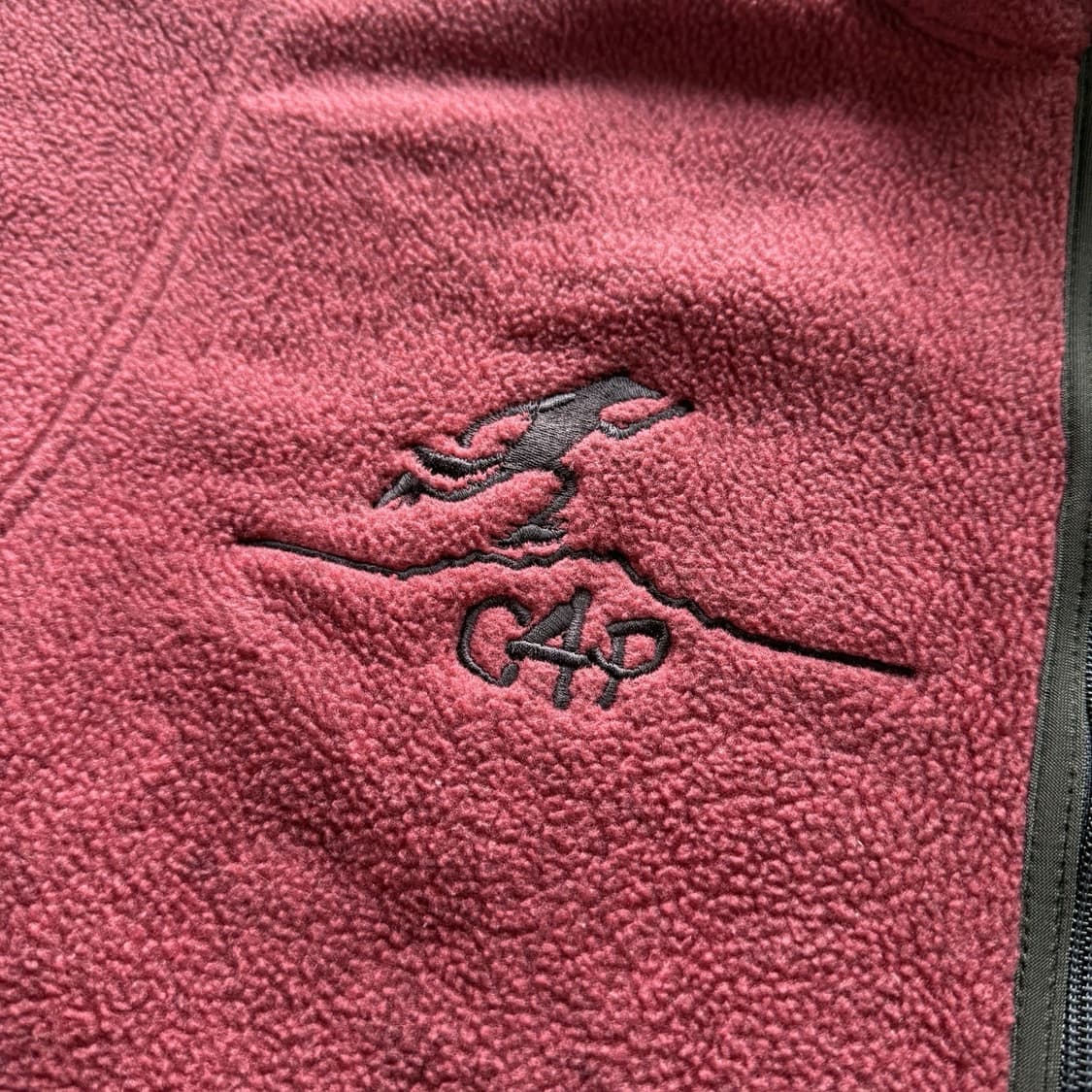 06FW 파타고니아 신칠라 스냅-티 하프집 커스텀 C4P 로고 버건디 상품이미지3