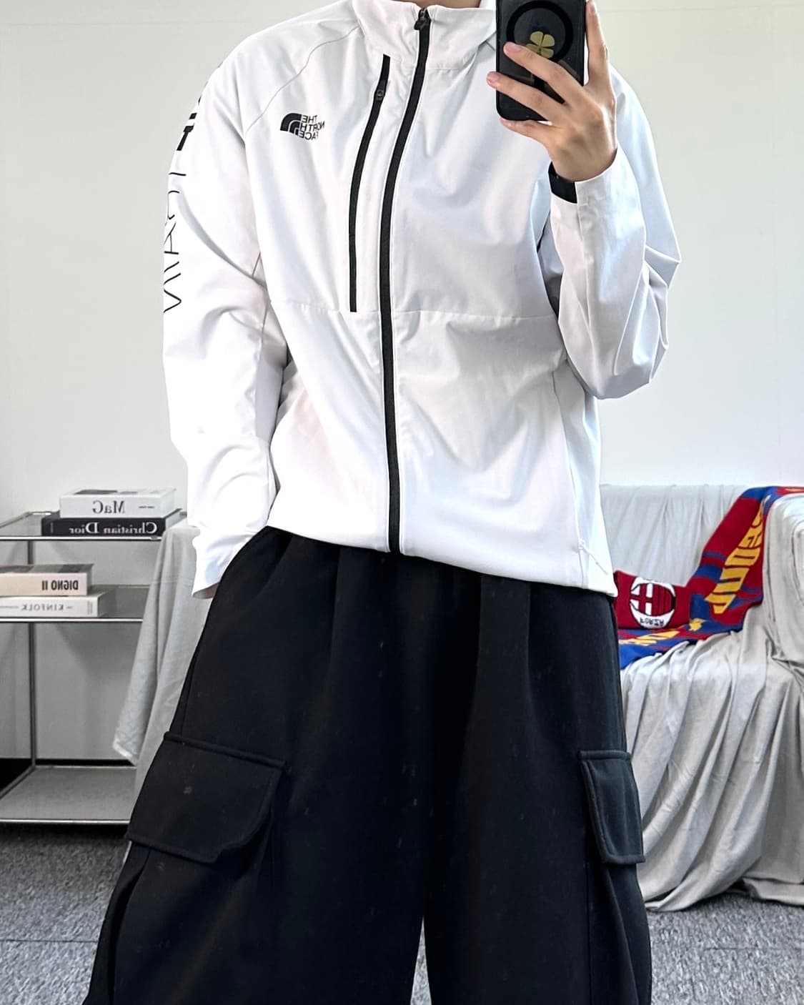 노스페이스 화이트 올 트레인 자켓 L 상품이미지3