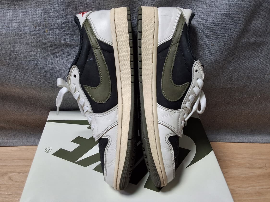 조던1 트래비스스캇 미디움 올리브 250 상품이미지4