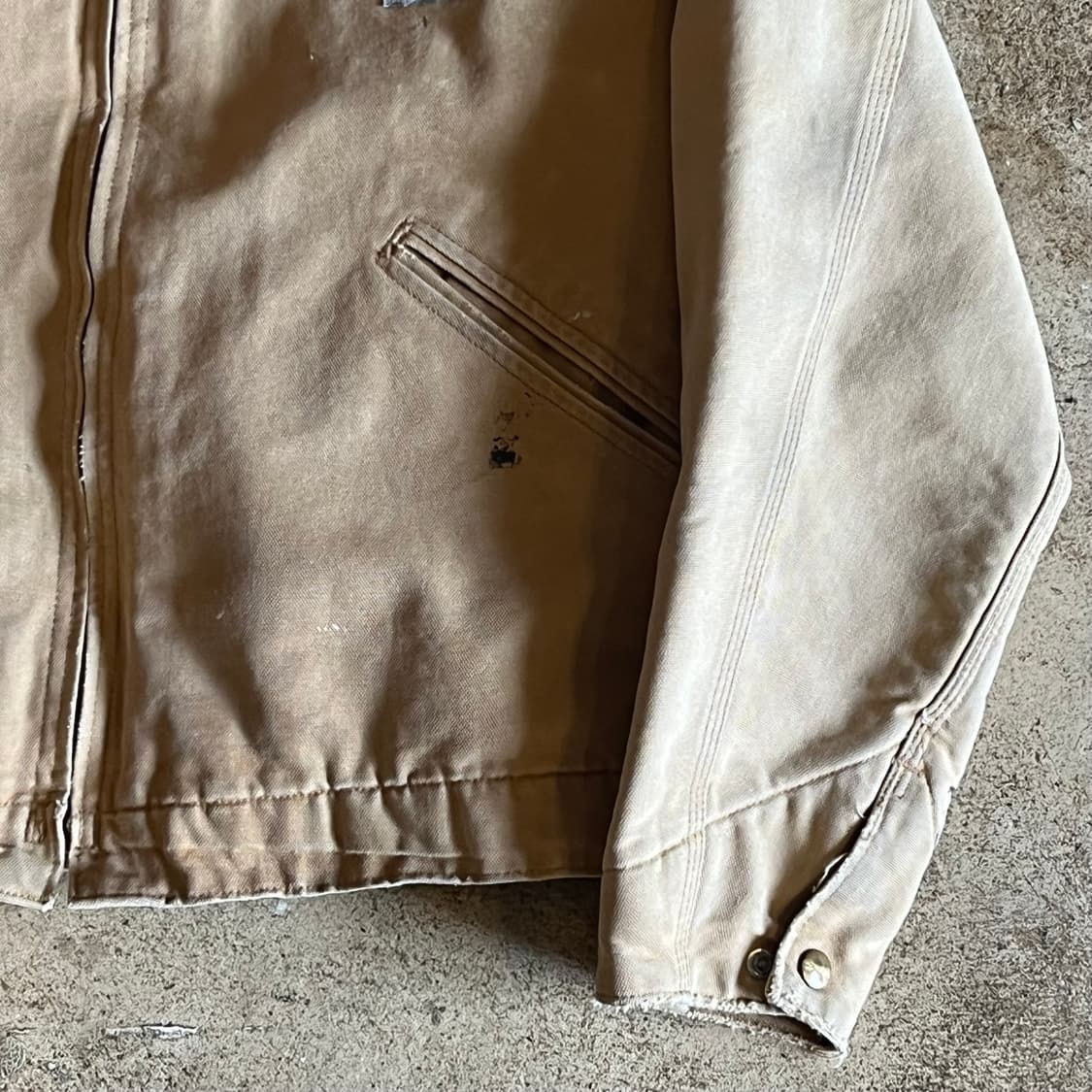 칼하트 디트로이트 자켓 상품이미지4