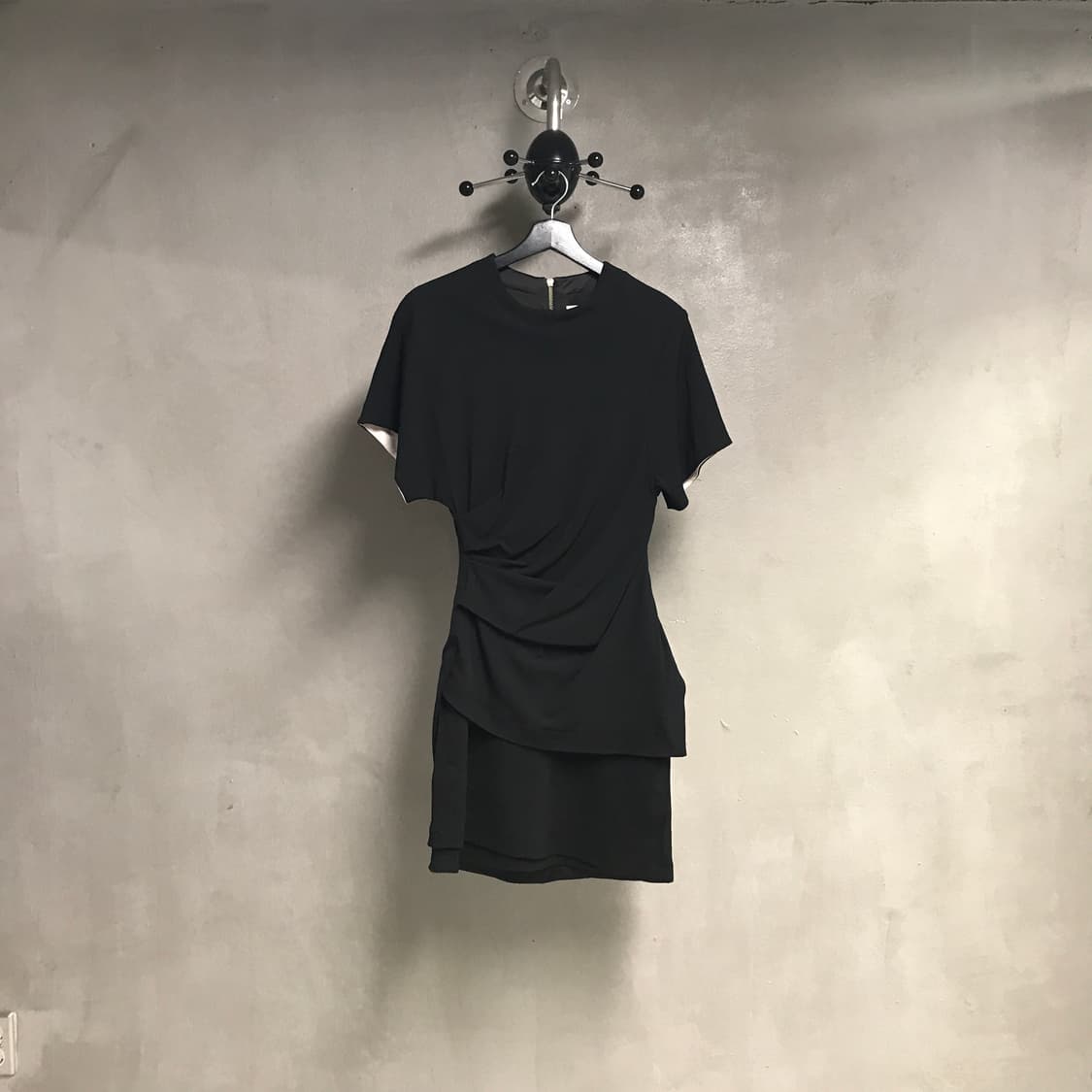 헬무트 랭 블랙 반팔 원피스 2 상품이미지1