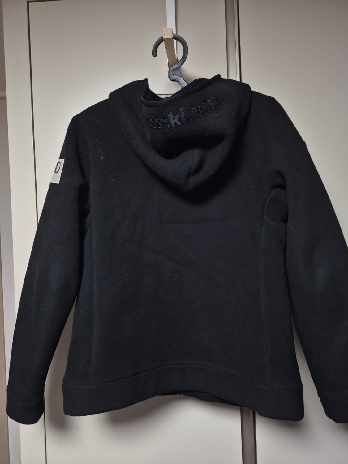 데상트 정품 스위스팀 레플리카 후드집업 여성90 사이즈 판매합니다  상품이미지2