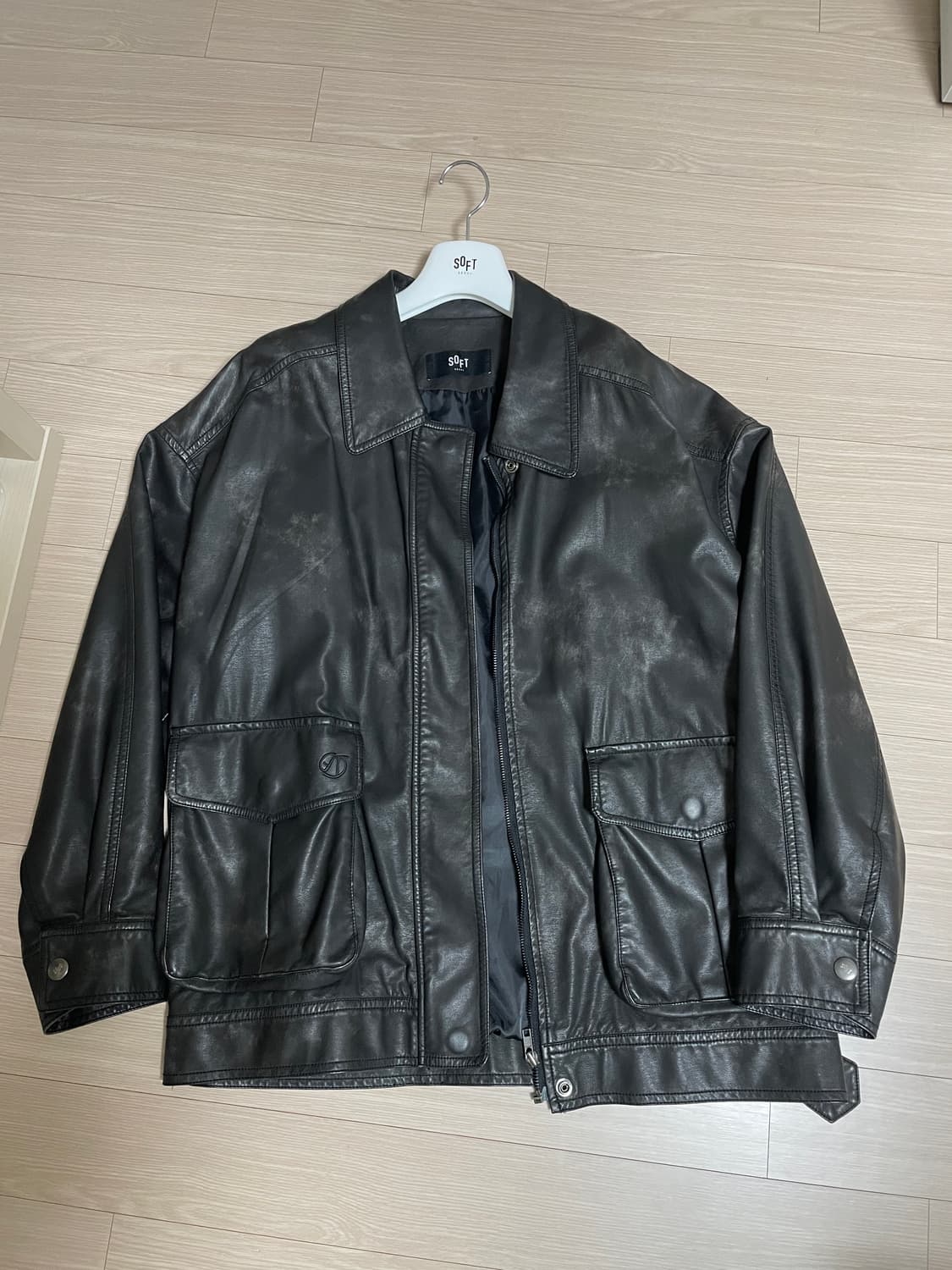 소프트서울 워시드 오버핏 레더 자켓 상품이미지1