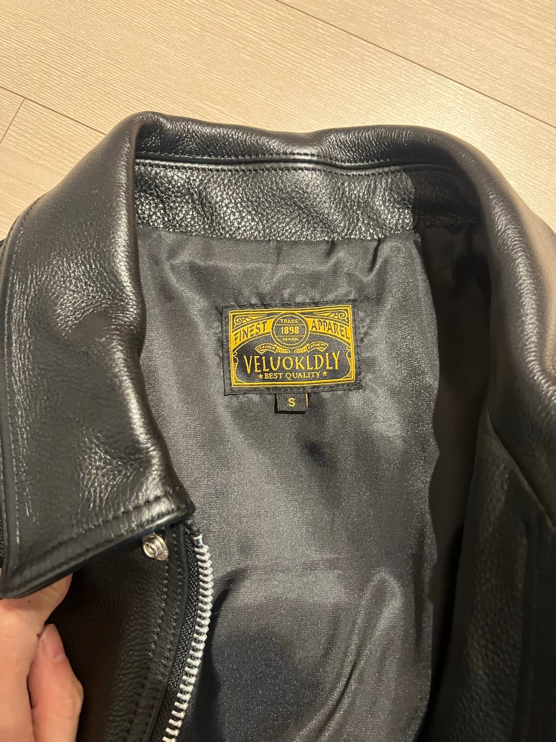 (새상품)veluokldly 소가죽 자켓 상품이미지5