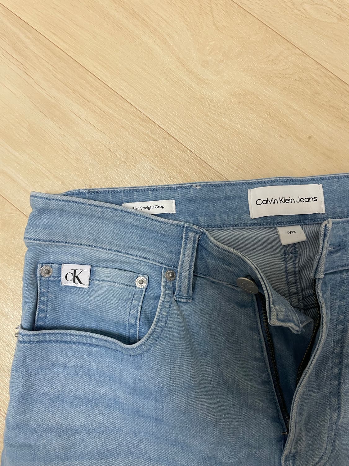 캘빈클라인진 슬림 스트레이트 크롭 데님 상품이미지3