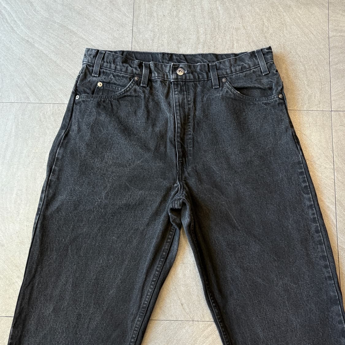 90년대 생산 리바이스 550 데님 오렌지탭 블랙 팬츠 상품이미지2