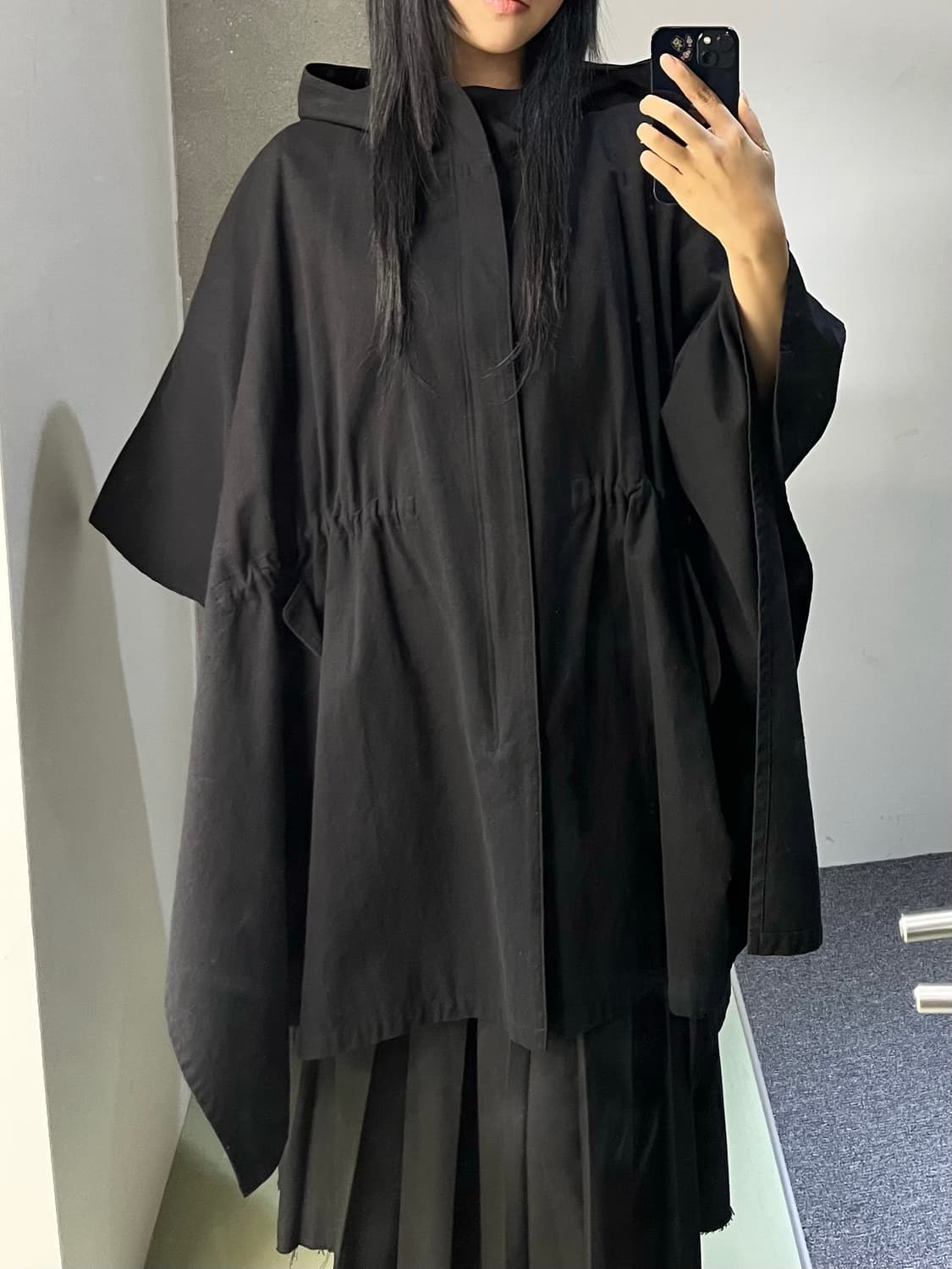 리미 푸 블랙 후디 케이프 상품이미지2