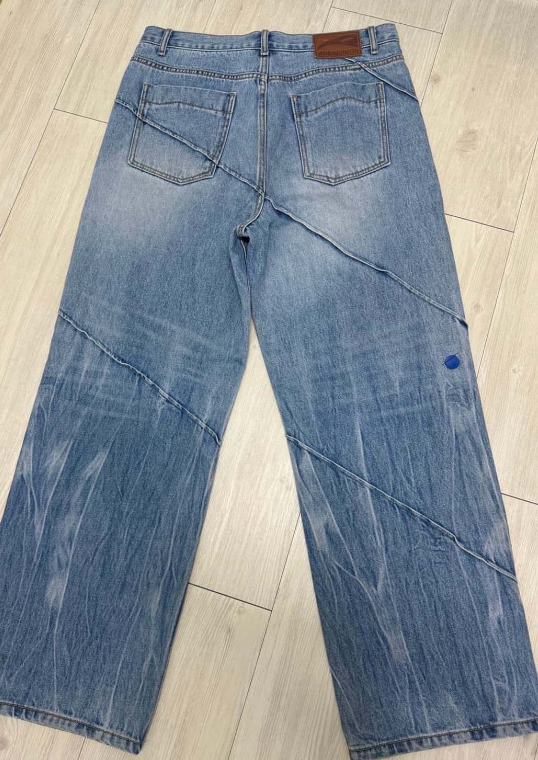 아더에러 Deviant jeans A4 상품이미지3