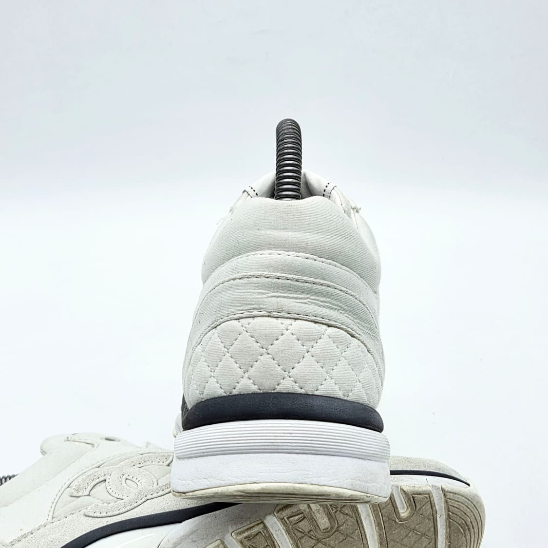  샤넬 우먼스 CC로고 트레이너 스니커즈 라이트 그레이 (37 1/2)  상품이미지2