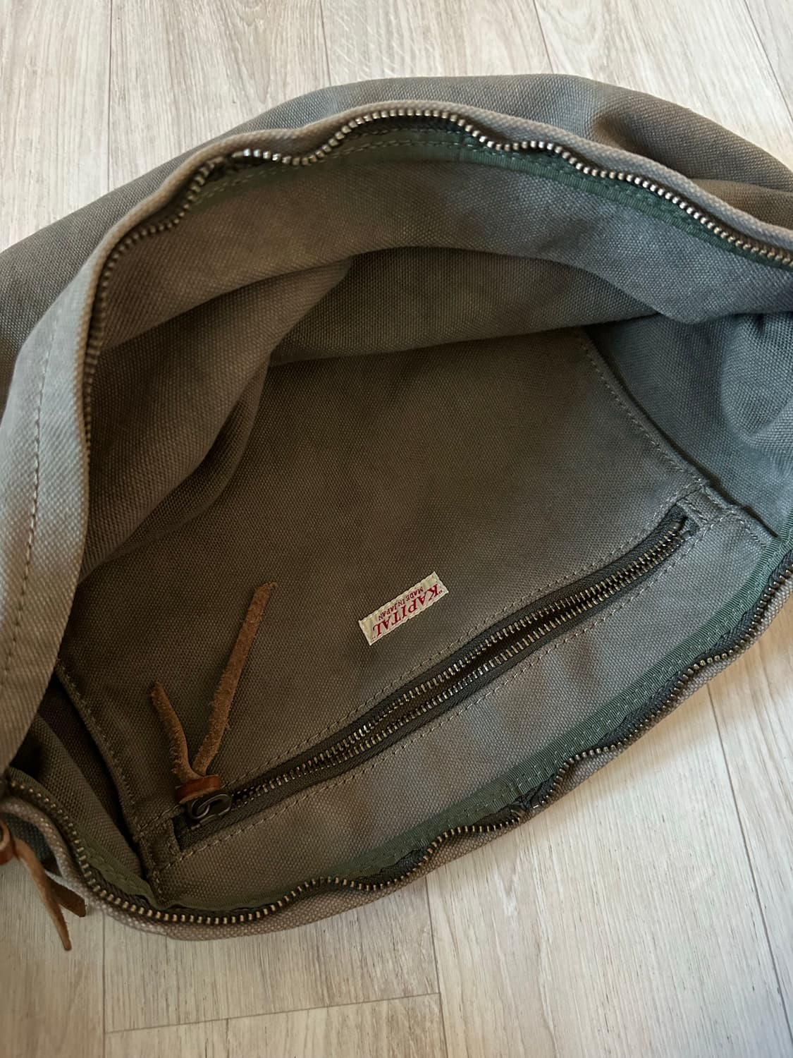 캐피탈 No.6 캔버스 스너프킨 라지 백 상품이미지8