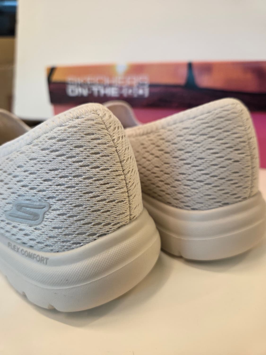 스케쳐스 고 워크 슬립인스 운동화 상품이미지5