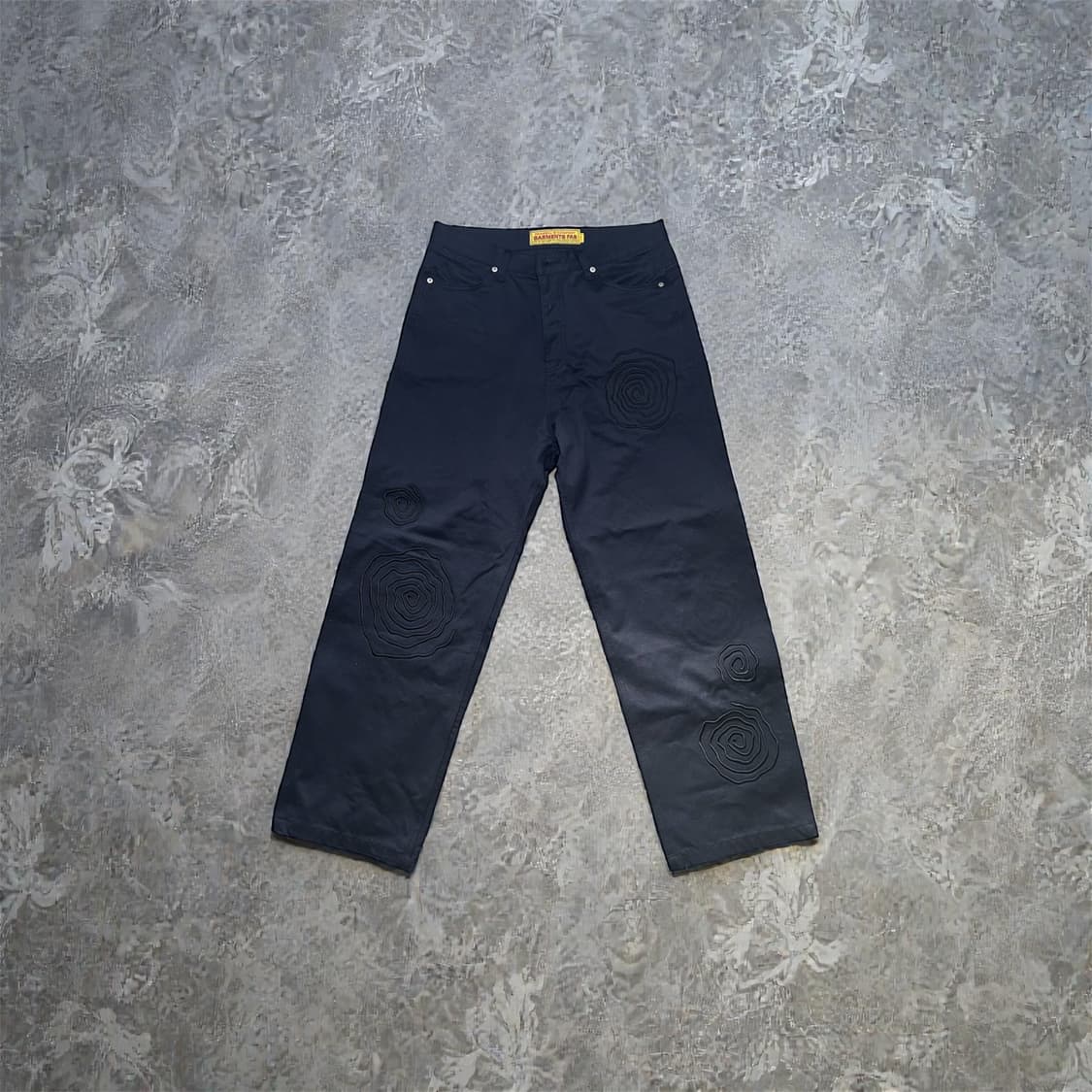 Spiral Rubber EMB Pants (BLACK) 판매합니다 상품이미지1