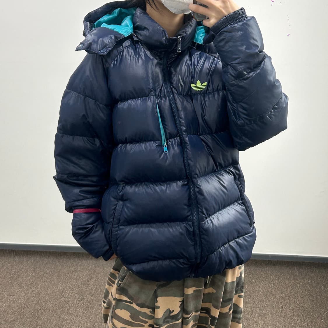 Adidas 아디다스 00‘s 구스다운 유광 네이비 파이어버드 패딩 상품이미지1