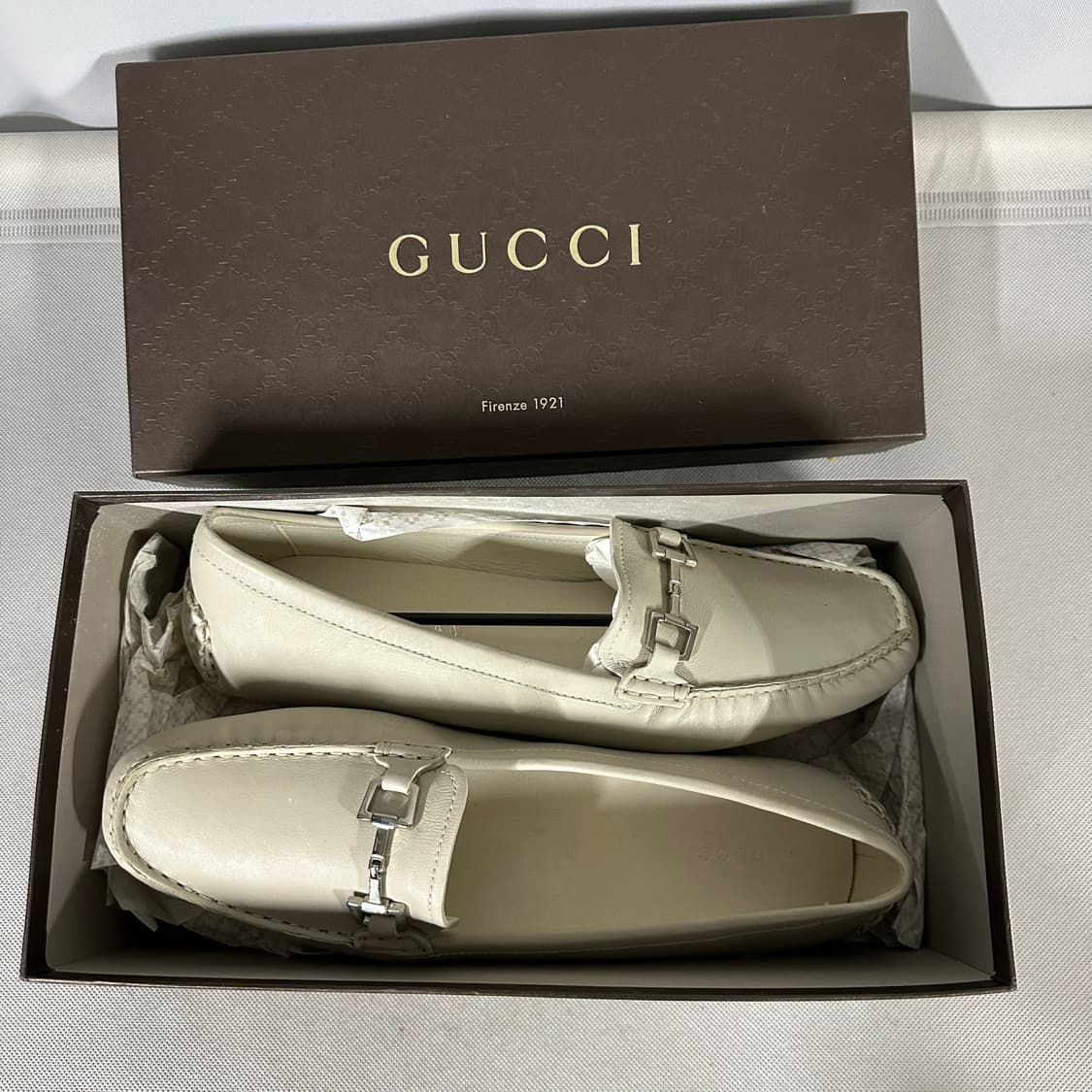 구찌 화이트레더 홀스빗 드라이빙 슈즈 상품이미지1