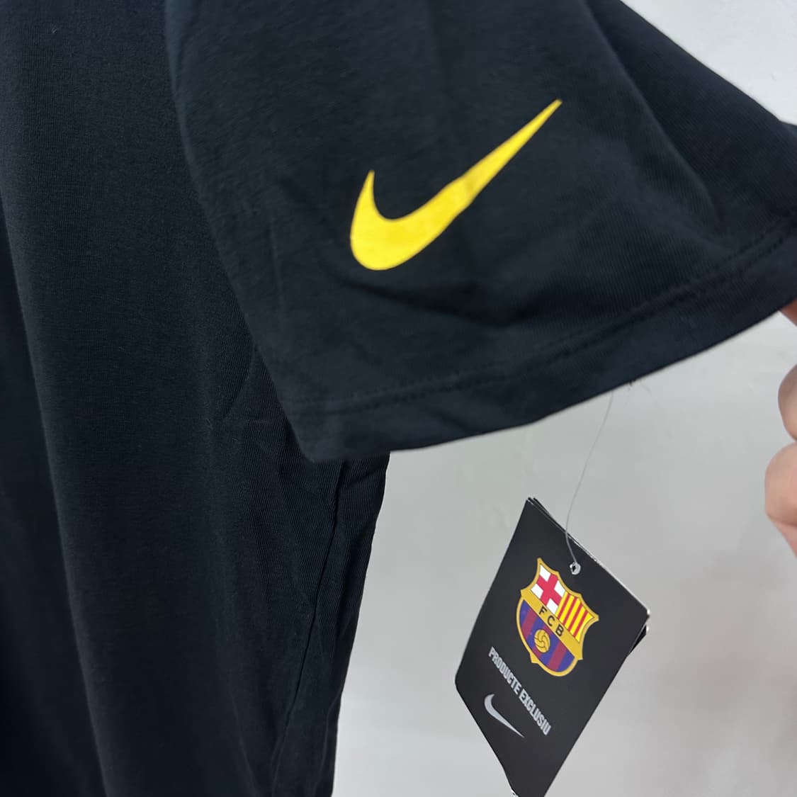 (새상품) 나이키 FC바르셀로나 블랙 반팔 티셔츠 XL사이즈 상품이미지5