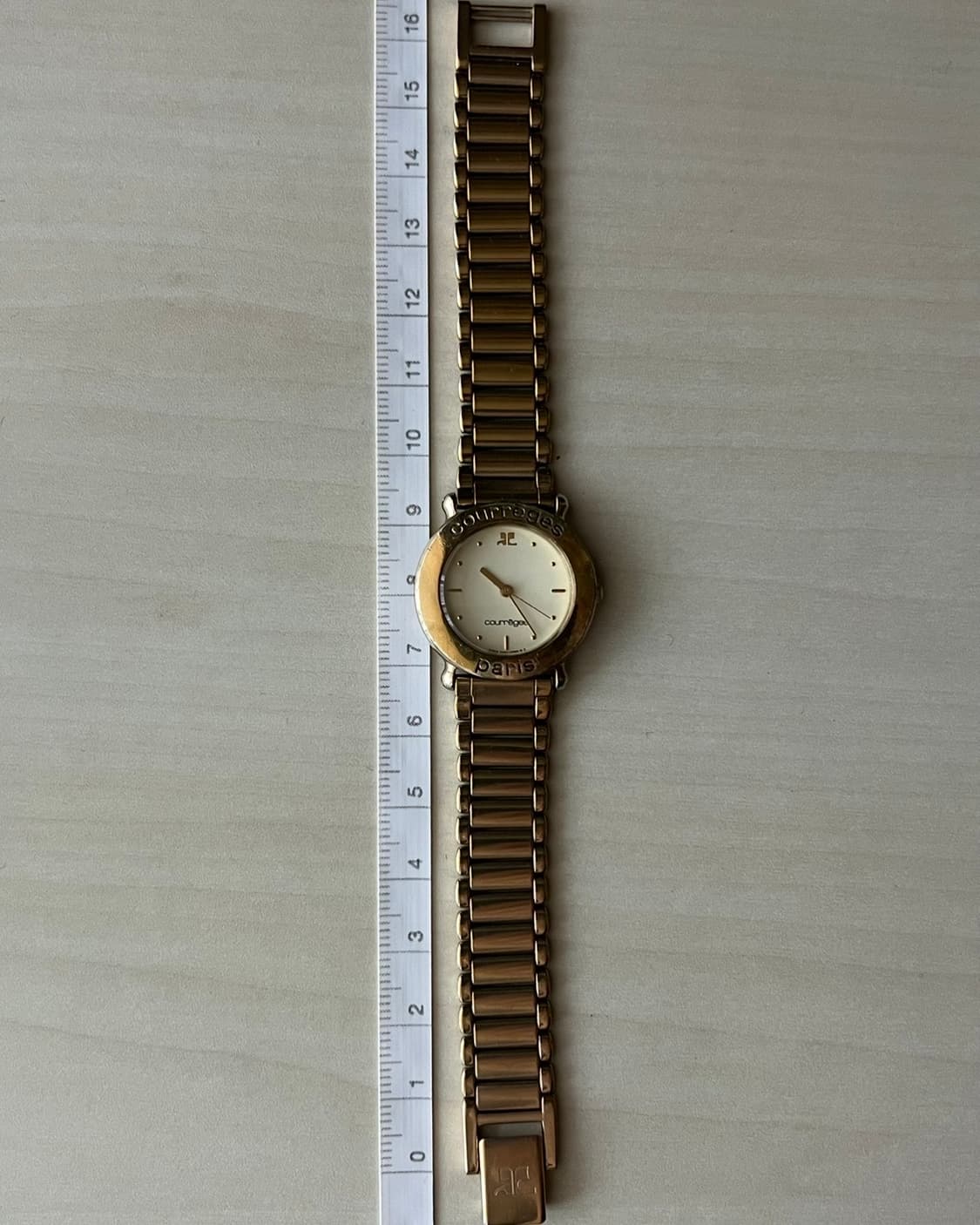 courreges 금장 메탈 손목시계 (정상작동) 상품이미지5