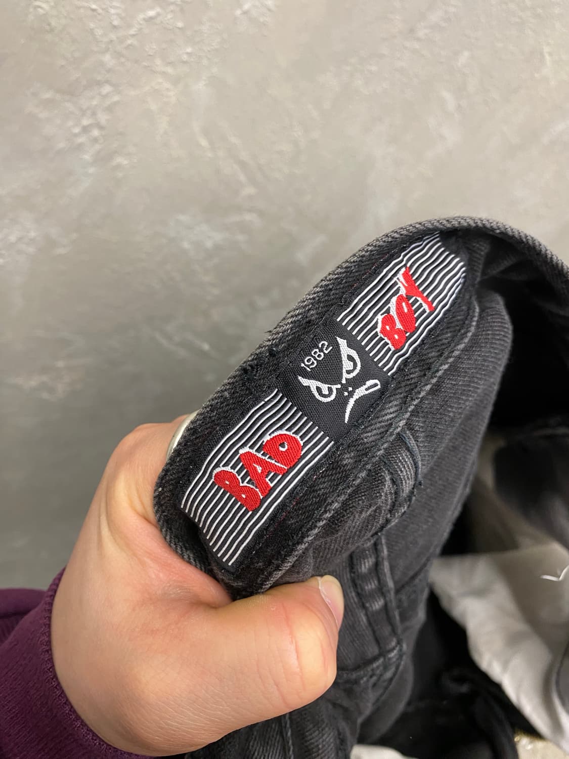 [27-28] Bad Boy 배드보이 블랙 워시드 루즈핏 데님팬츠 상품이미지9