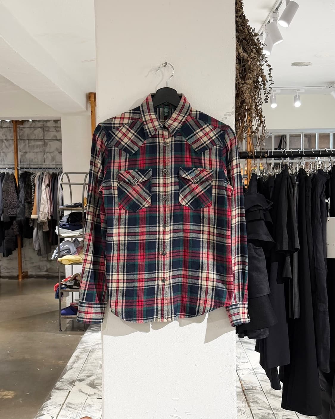 랄프로렌 네이비 타탄 스냅 버튼 롱슬리브 셔츠 상품이미지1