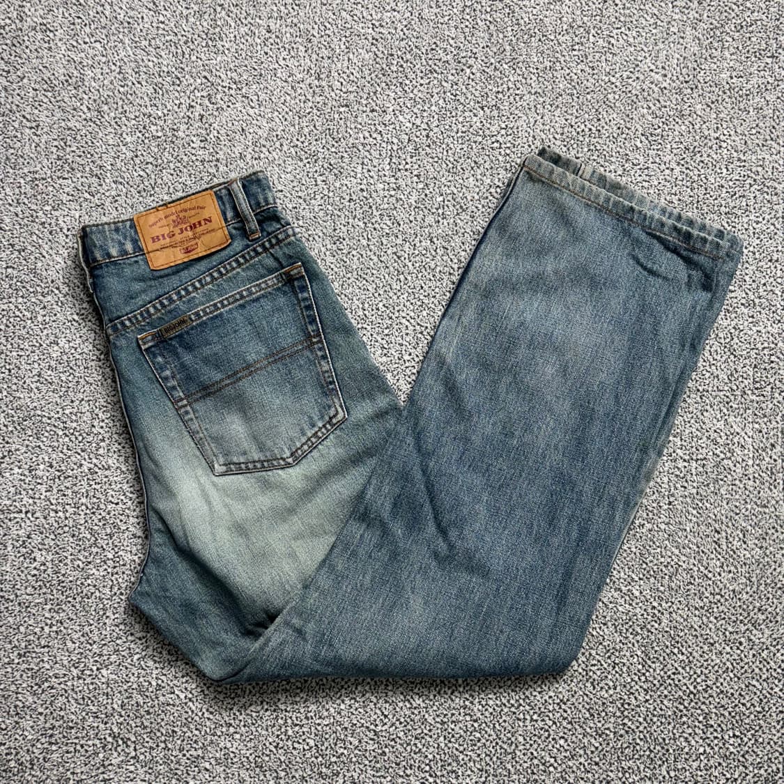빅존 재팬 스트레이트 핏 워싱 데님 팬츠 상품이미지1