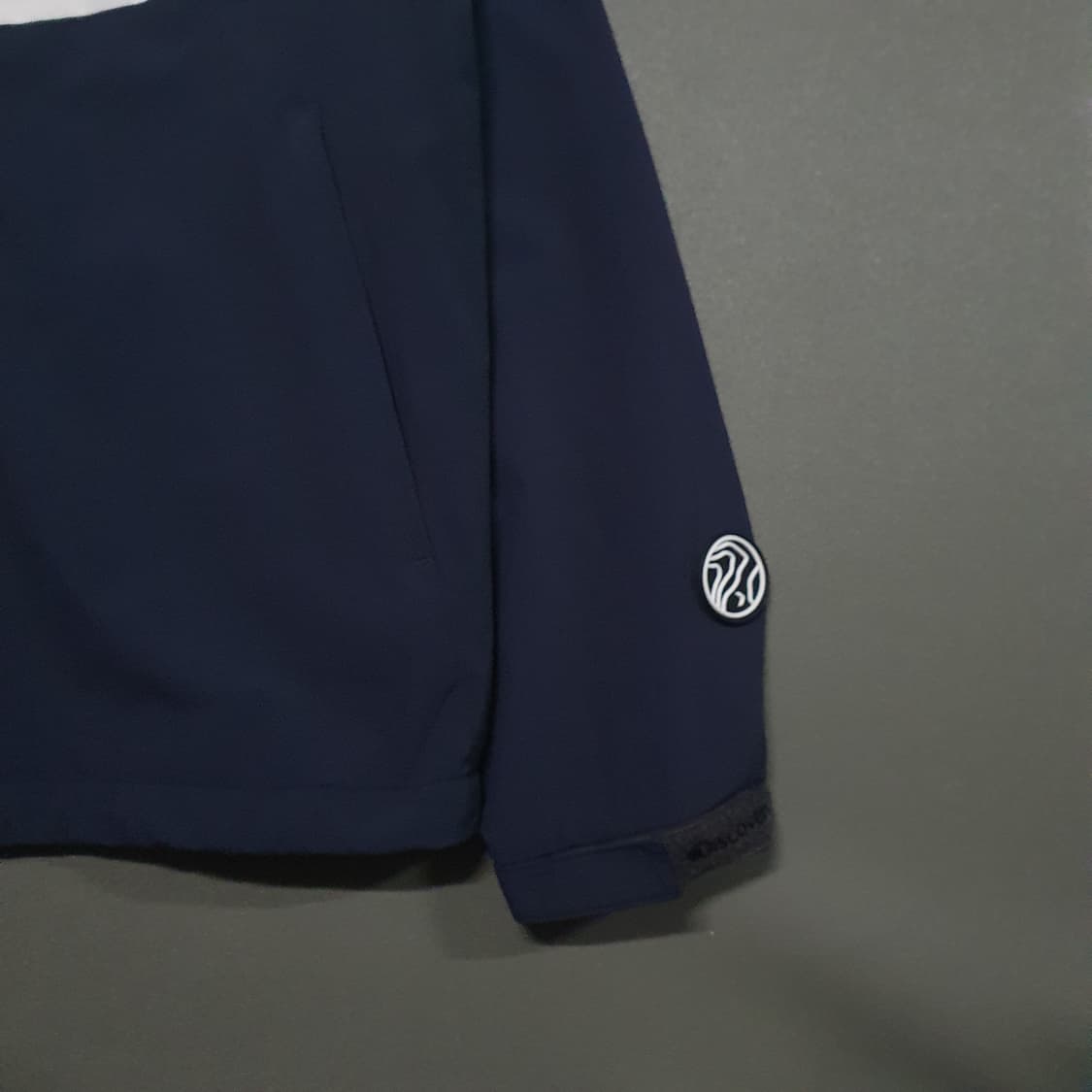 95) 디스커버리 신형 21FW 경량 윈드레이저 바람막이 자켓 네이비 상품이미지5