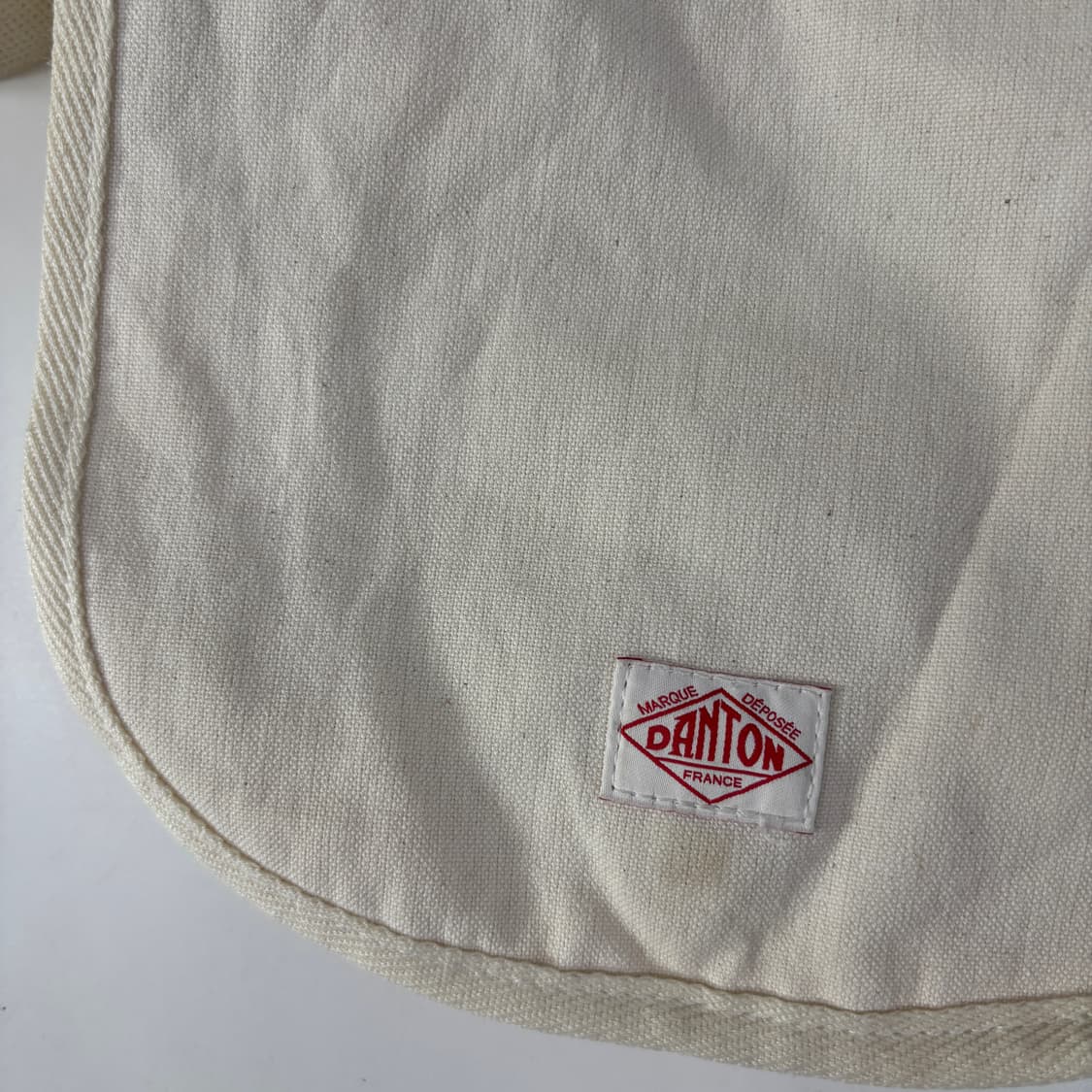 단톤 크로스백 상품이미지5