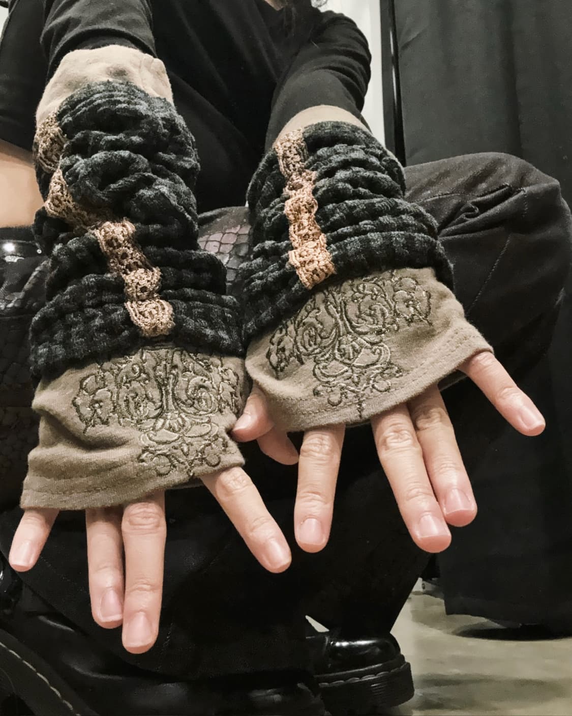 오즈온 고딕 핸드워머 상품이미지1