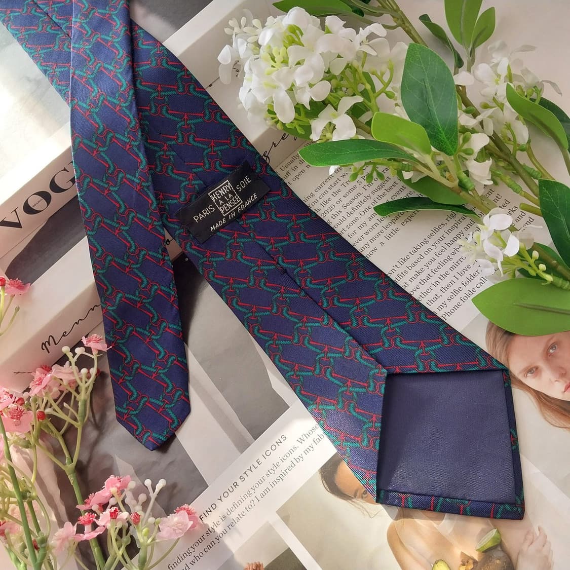 헨리유 아 라 팡세 실크 패턴 넥타이 8.5cm A+~A등급 K1750
 상품이미지4