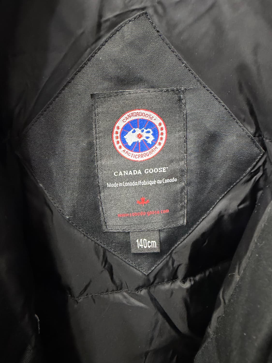 정품) 캐나다구스 키즈 패딩 블랙 140  상품이미지7
