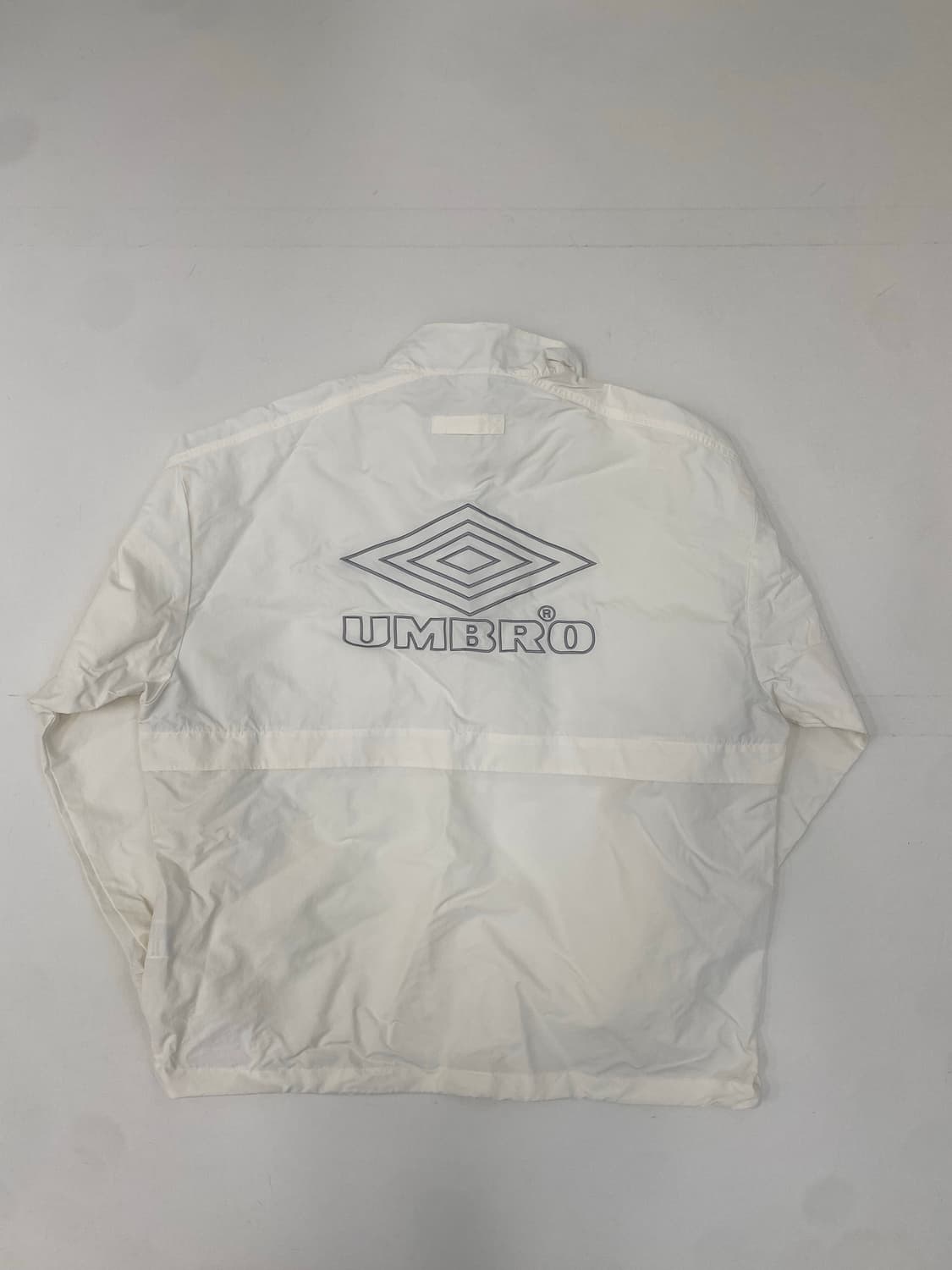 엄브로 바람막이 하프집업 (xl) 상품이미지5