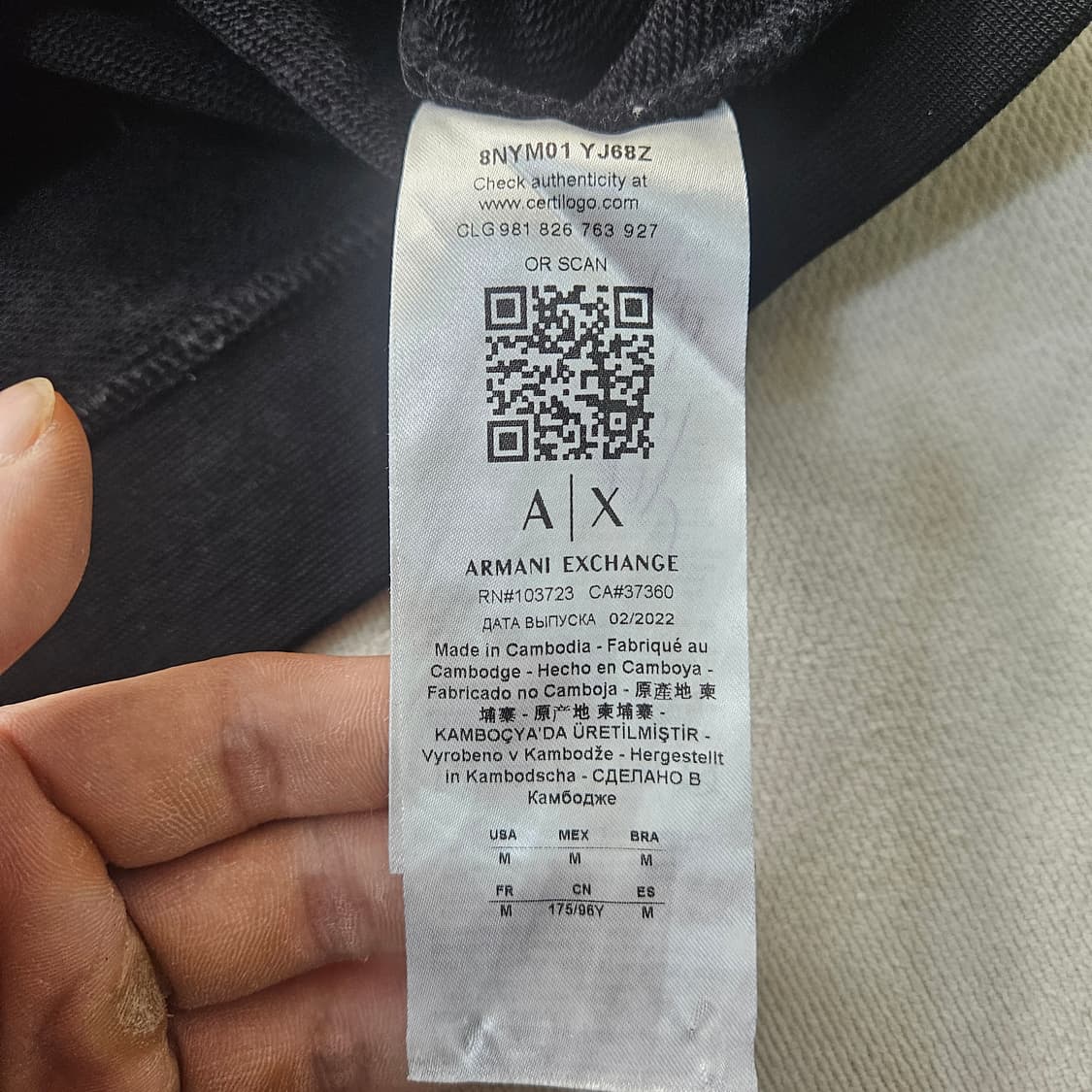 M 아르마니 큐빅로고 블랙 맨투맨 0408Y 상품이미지4