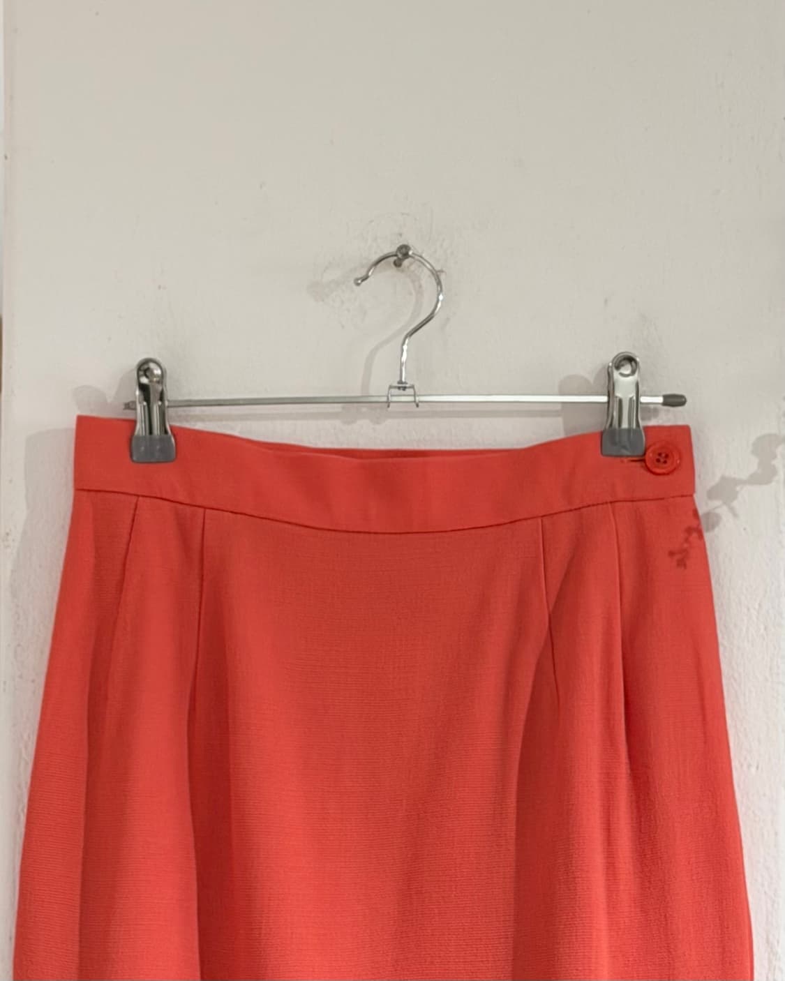 이브 생 로랑 코랄 핑크 베이직 h라인 미디 스커트 상품이미지2
