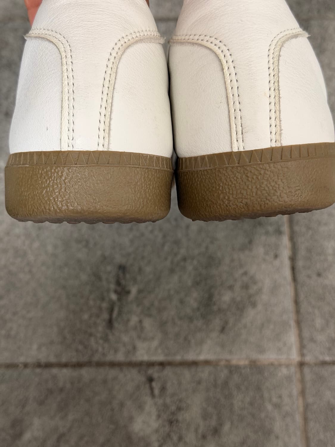 리프로덕션 오브 파운드 스니커즈 42(270) 상품이미지3