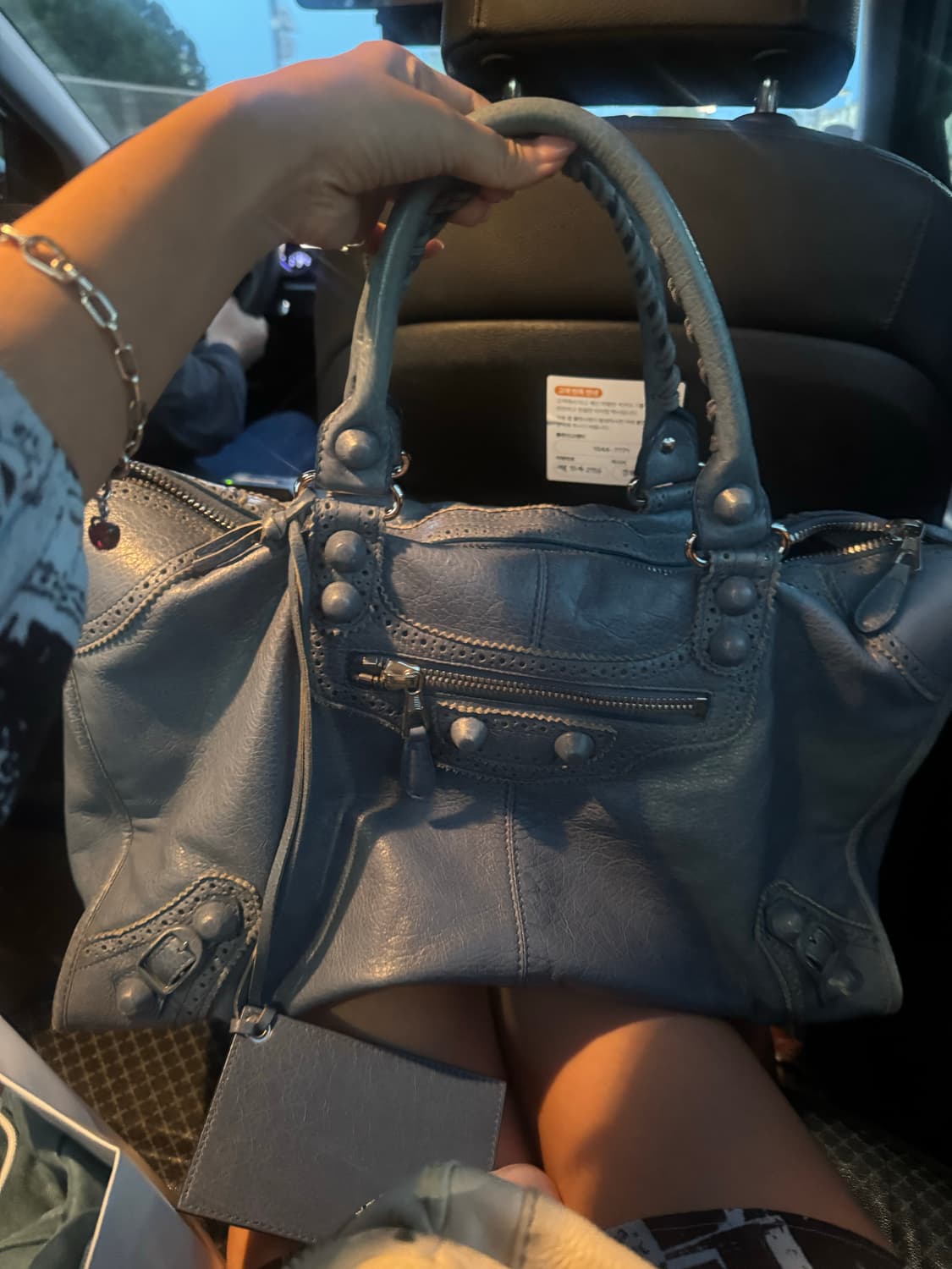 발렌시아가 모터백 라지 상품이미지6