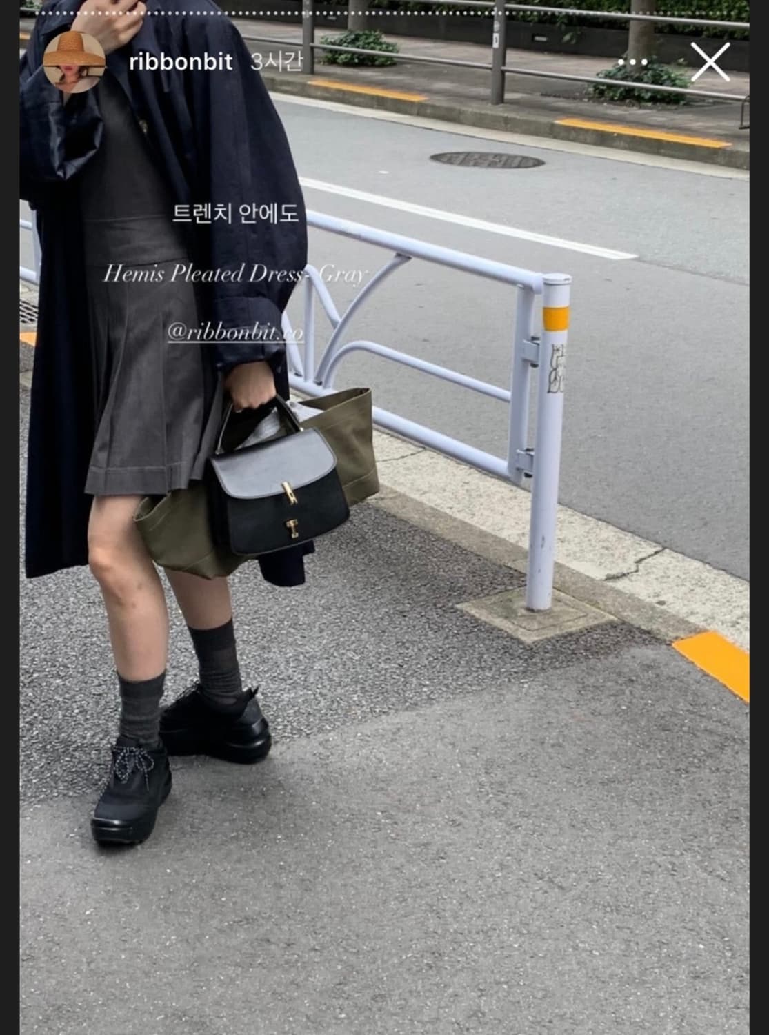 리본빛 아카이브앱크 플랫폼 스니커즈 370 상품이미지4