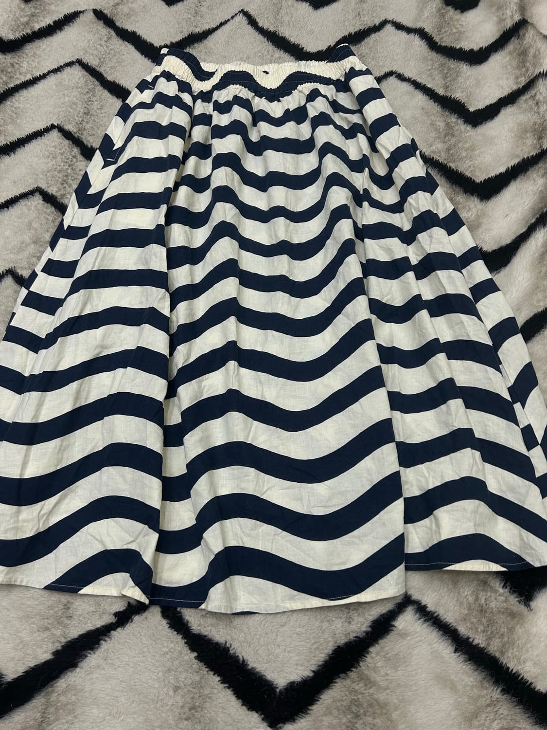 [L]유니클로x마리메꼬 스트라이프 플레어 스커트 상품이미지1