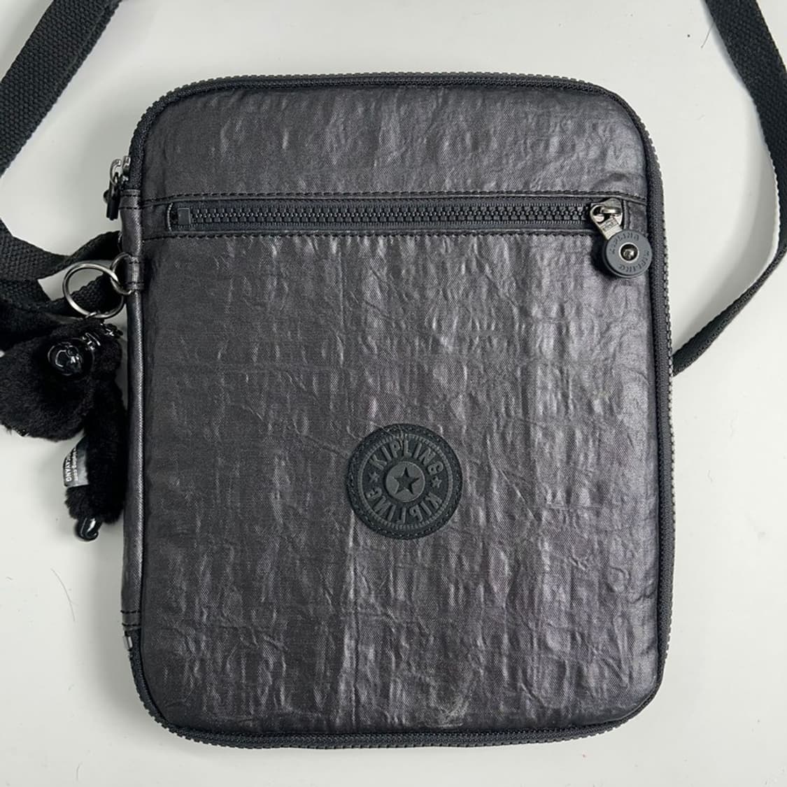 KIPLING 아이패드 케이스백 블랙 상품이미지2