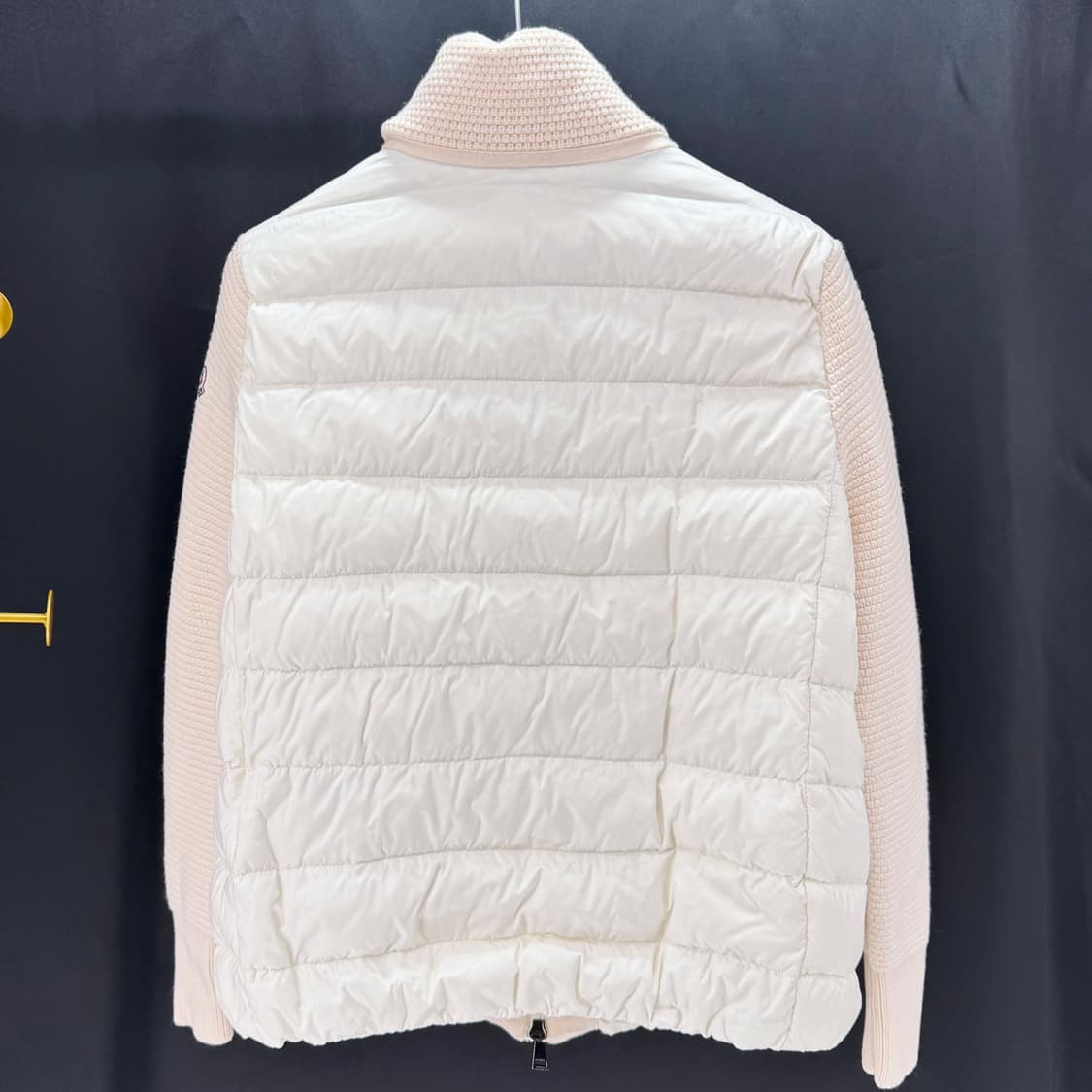 [M사이즈] 몽클레어 트리콧 여성 니트패딩 아이보리 상품이미지4