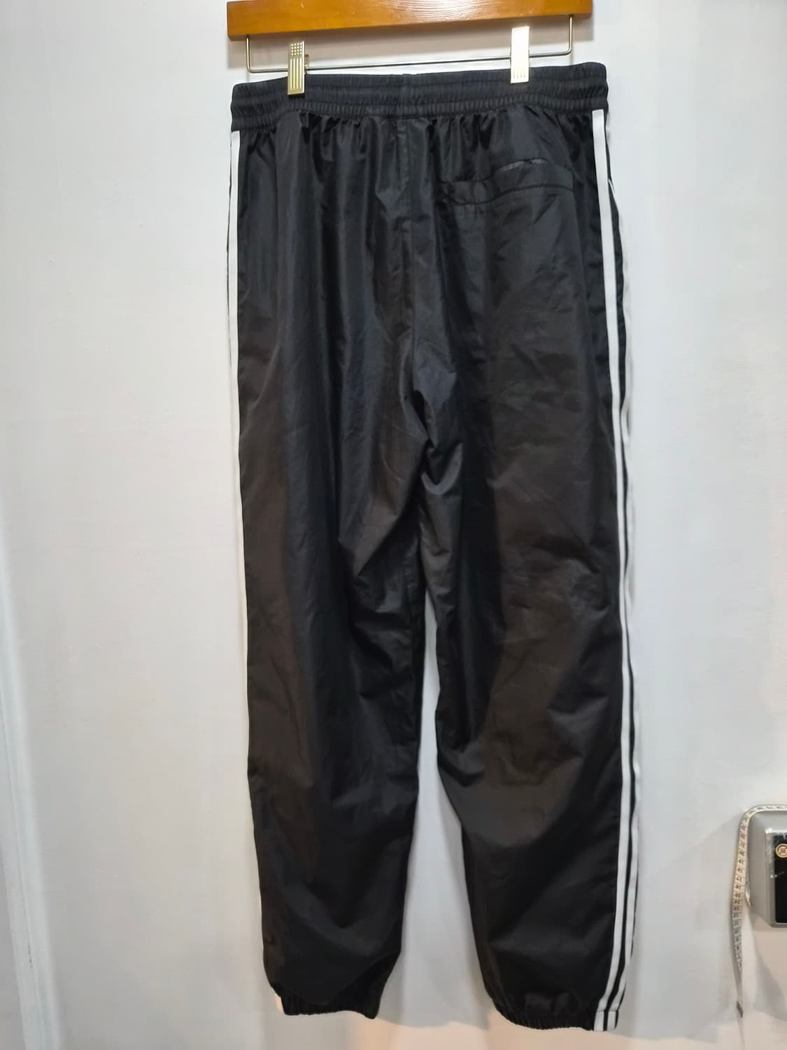 M/34) 아디다스 SST 릴렉스핏 트랙팬츠 팝니다 상품이미지2
