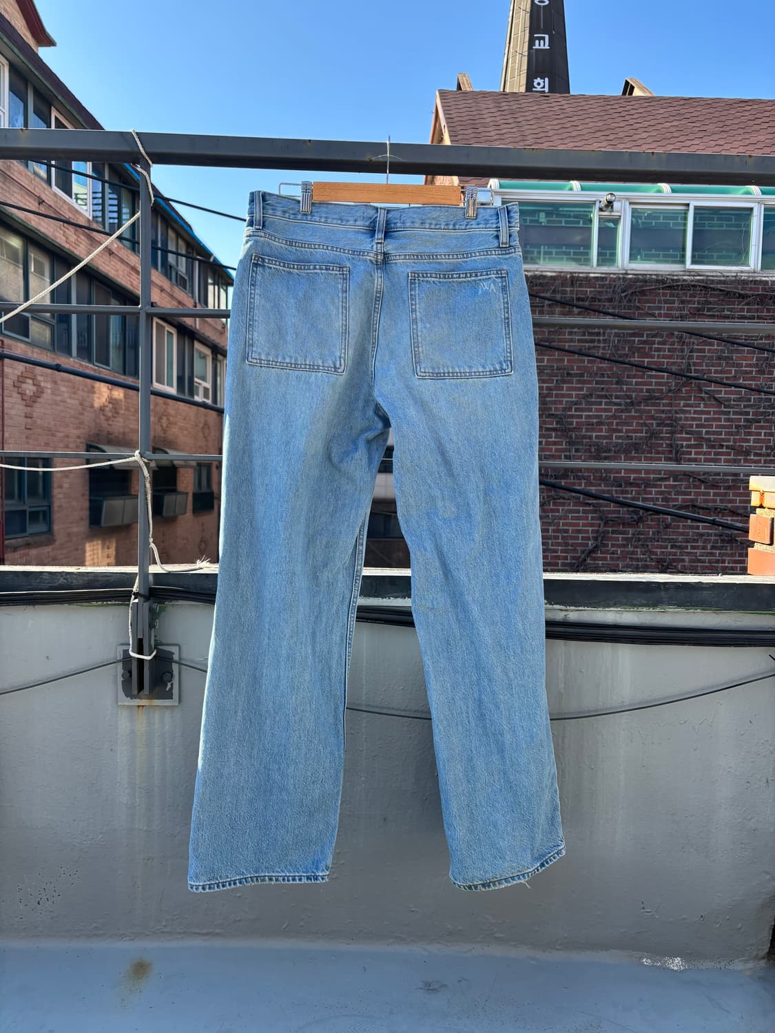 유니클로 JWA 스트레이트 진 상품이미지2