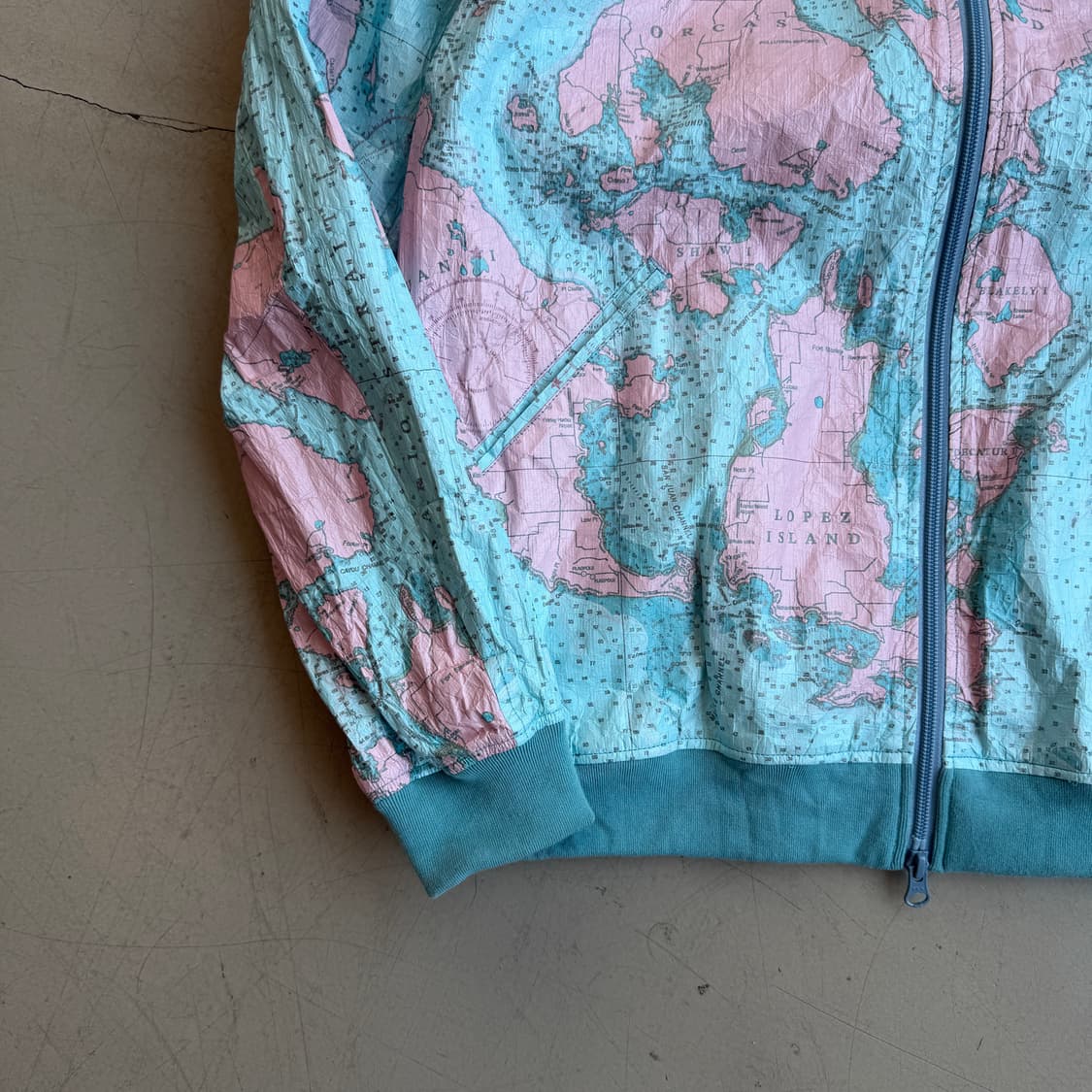 캘리포니아 랜치 하우스 월드맵 자켓 상품이미지3