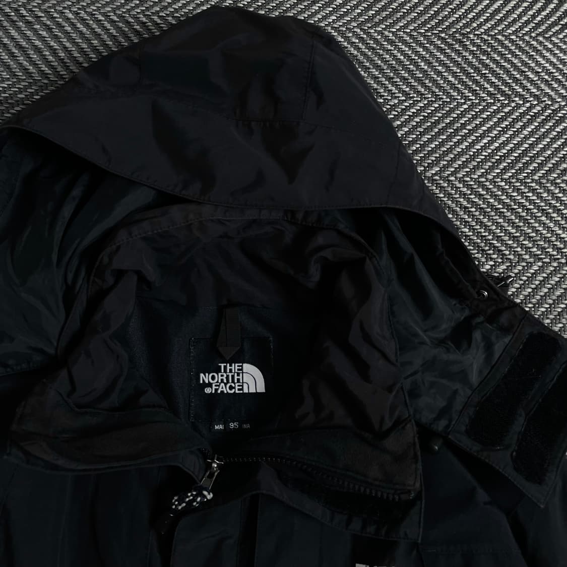 노스페이스 고어텍스 og 마운틴 자켓 블랙y 2962 상품이미지5