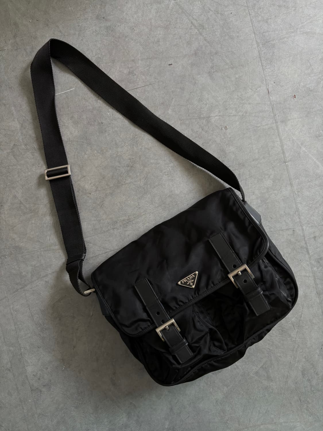 Prada 프라다 포코노 나일론 메신저백 상품이미지4