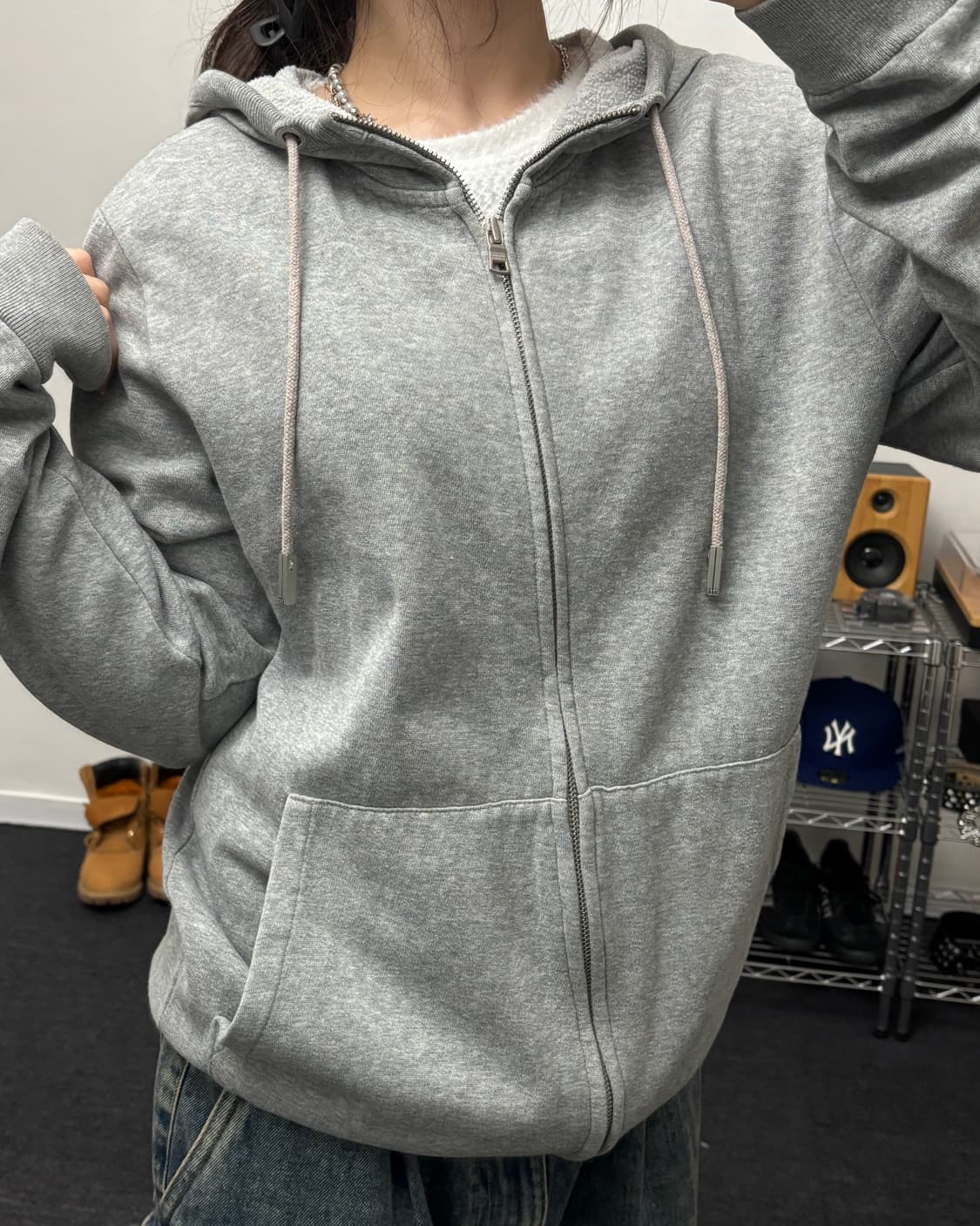 알마니 익스체인지 백로고 그레이 후드집업 상품이미지1