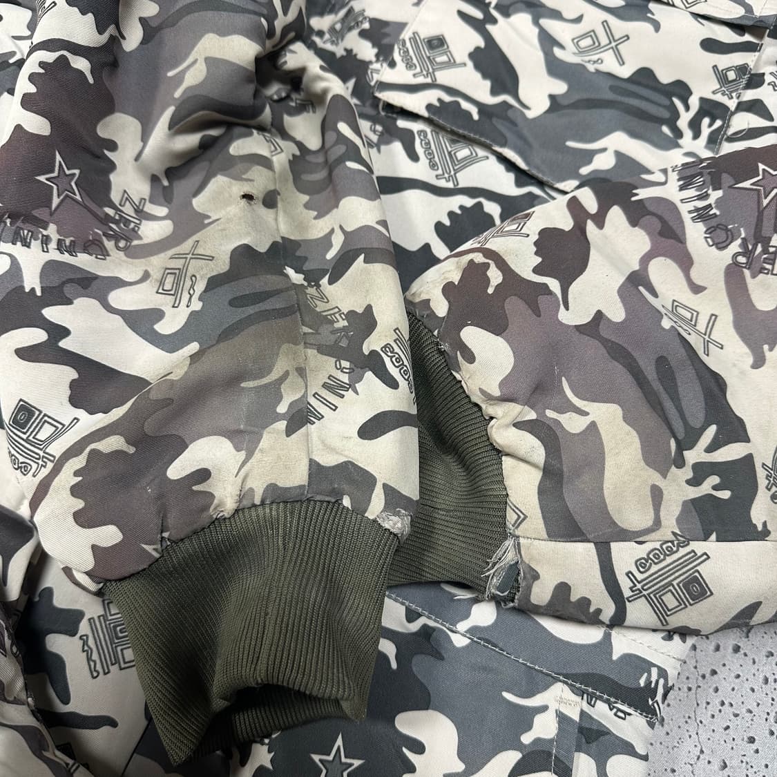 ✨ (바배) 스즈끼 카모 동계 올인원 작업복 낚시복 누빔 점프 수트 상품이미지5