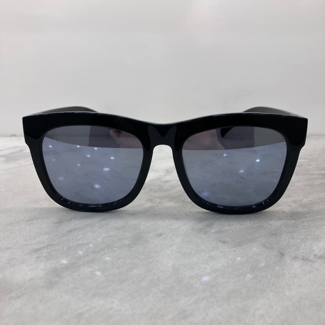 B98 흄 HUM 와이드 블랙 소두 미러 선글라스 상품이미지6