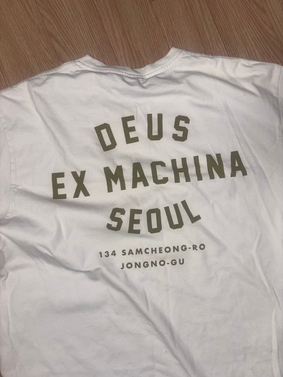 데우스 반팔티 L 상품이미지3